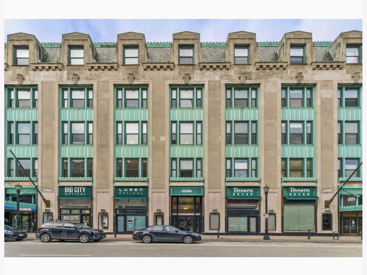 Condominiums Sold Evanston Galleria Evanston Illinois, 807 Church