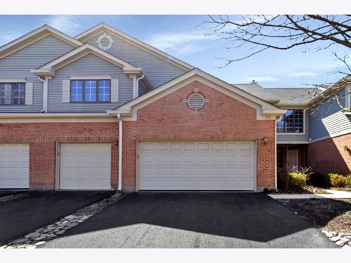 Townhomes Sold Village Commons Mount Prospect Illinois, 217 College