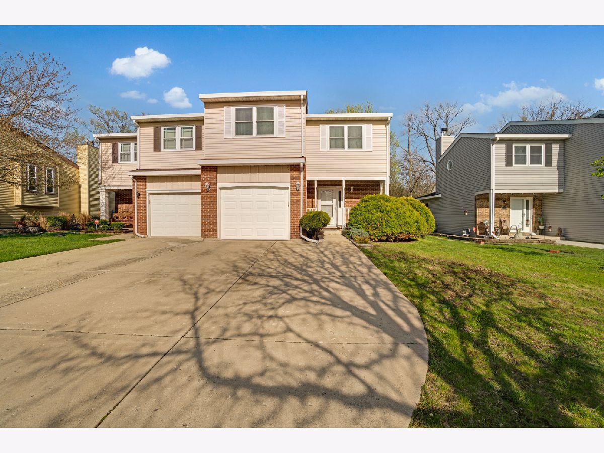 Townhomes & Homes Sold Brookdale Estates Bloomingdale Illinois, 309 Morningside