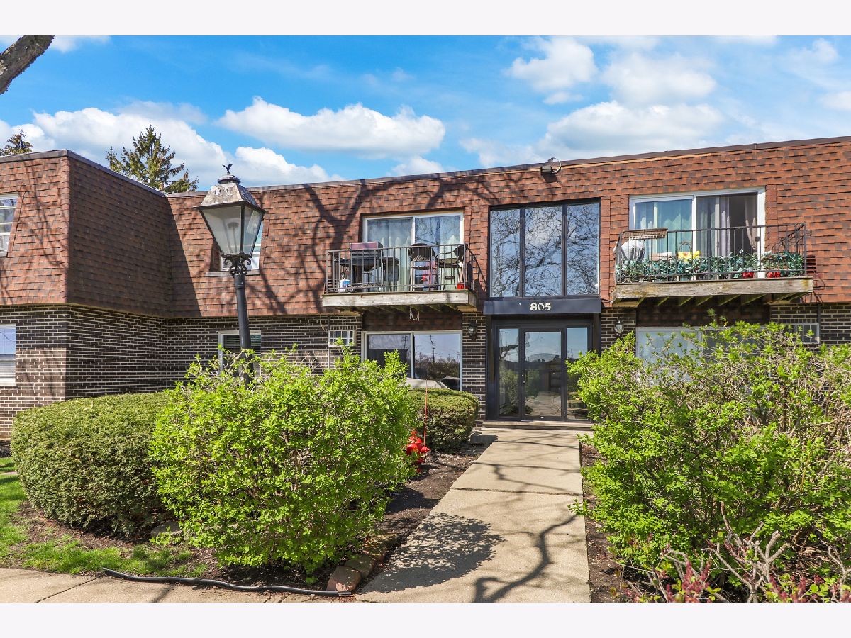 Condominiums Sold Fireside Terrace Buffalo Grove Illinois, 805 Grove