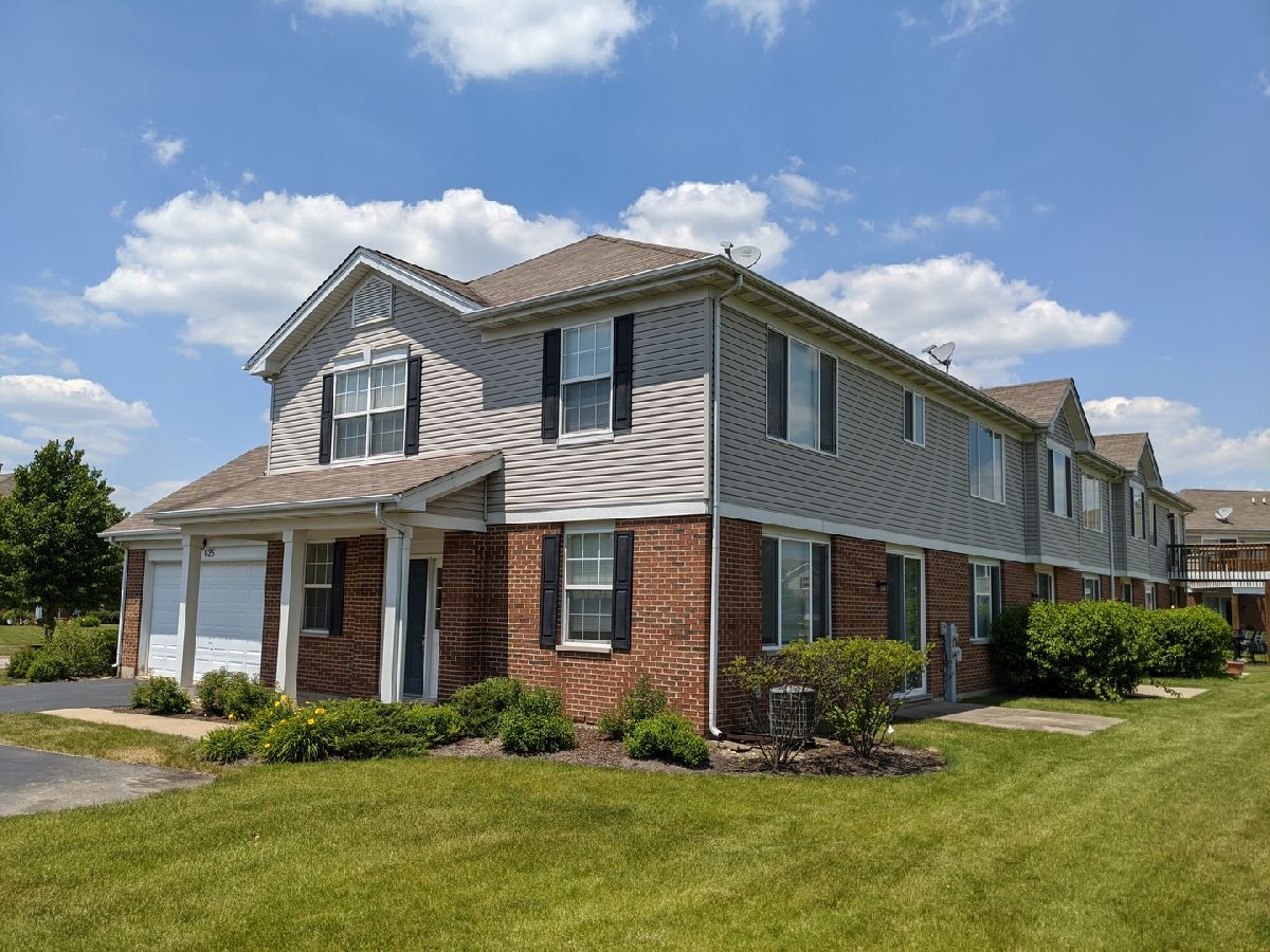 Homes & Townhomes & Condos Rented Legend Lakes Mchenry Illinois, 625 Legend