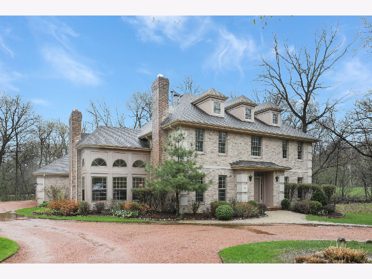 Homes Sold Spring Creek Hills Barrington Hills Illinois, 19 Burning Oak Trail