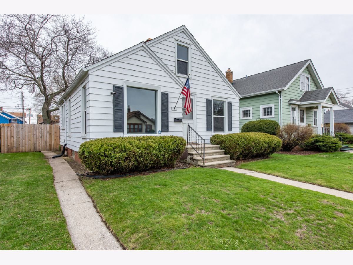  Sold Racine Wisconsin, 1111 Jones