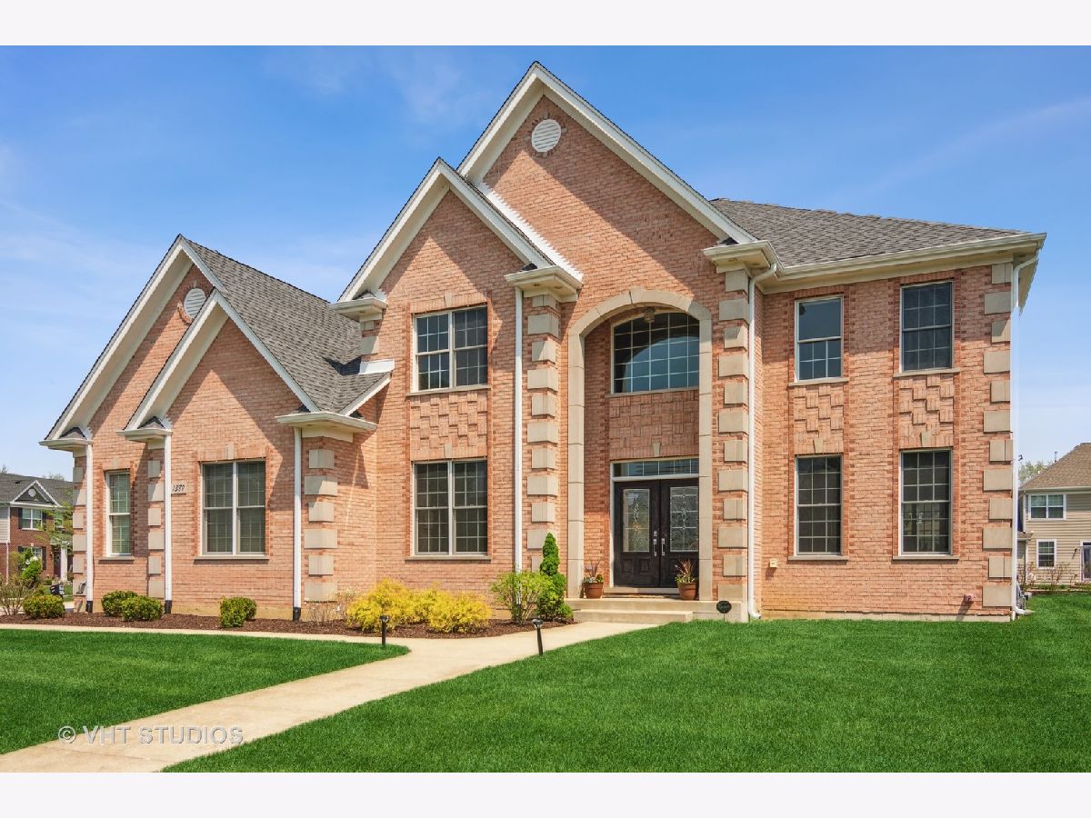 Homes Sold Park Avenue Estates Palatine Illinois, 1389 Hill