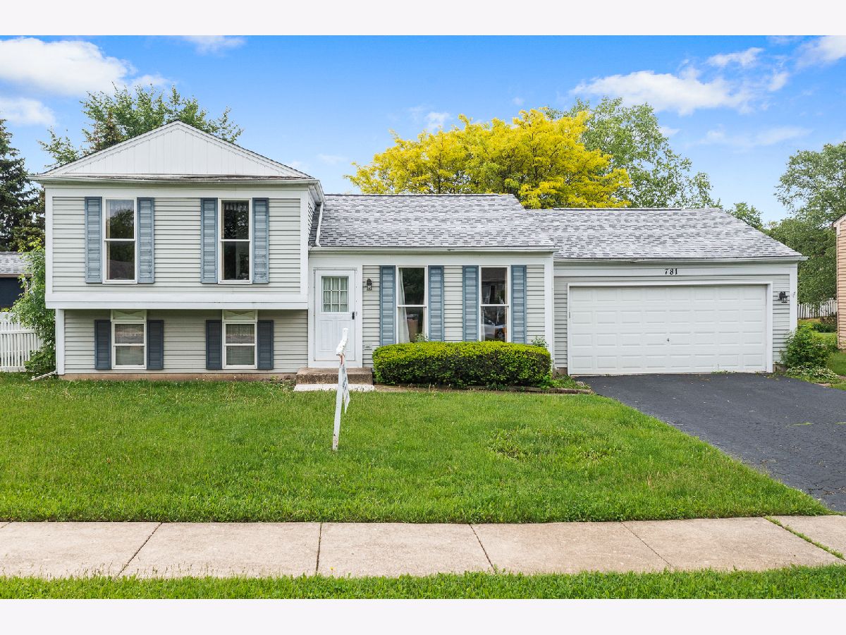 Homes Sold Fair Oaks Carol Stream Illinois, 781 Hemlock