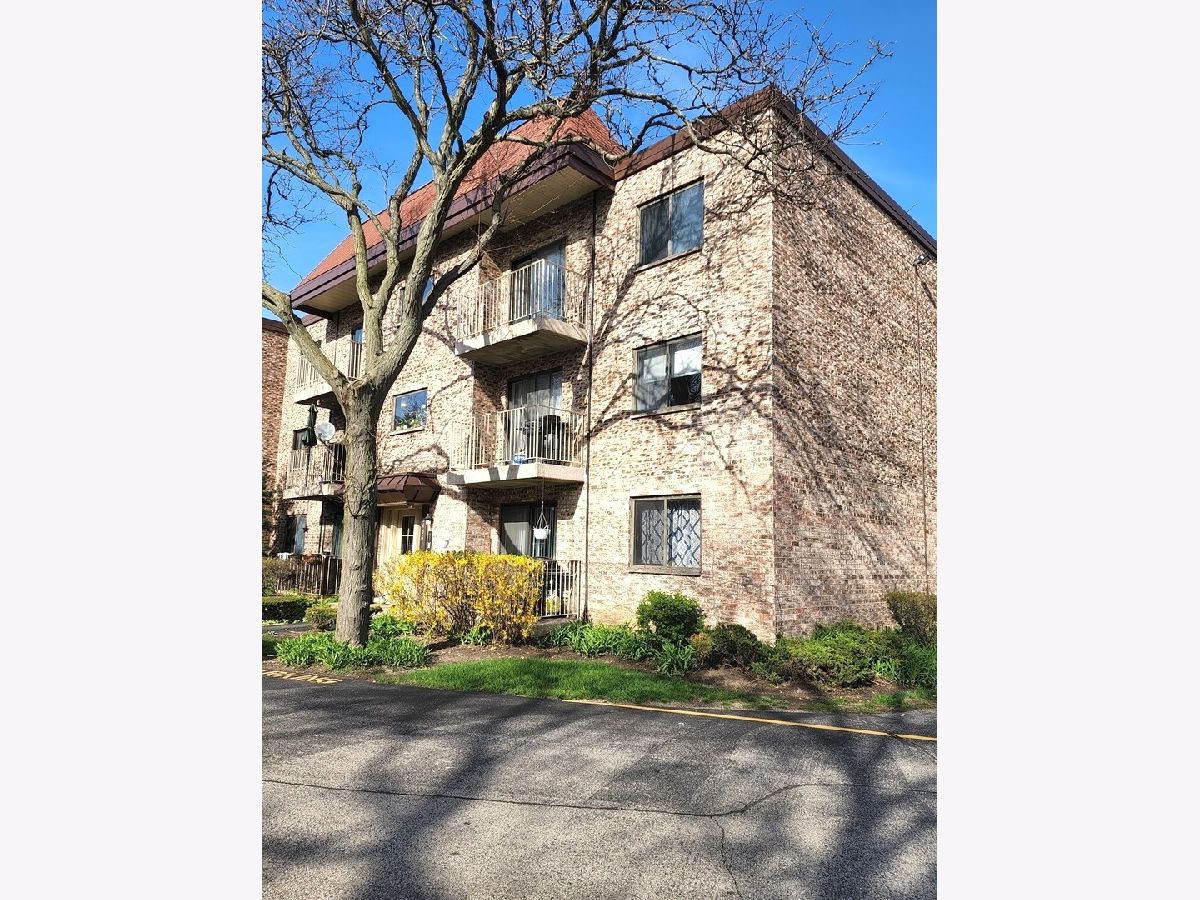 Condominiums Rented Autumn Chase Rolling Meadows Illinois, 5406 Chateau