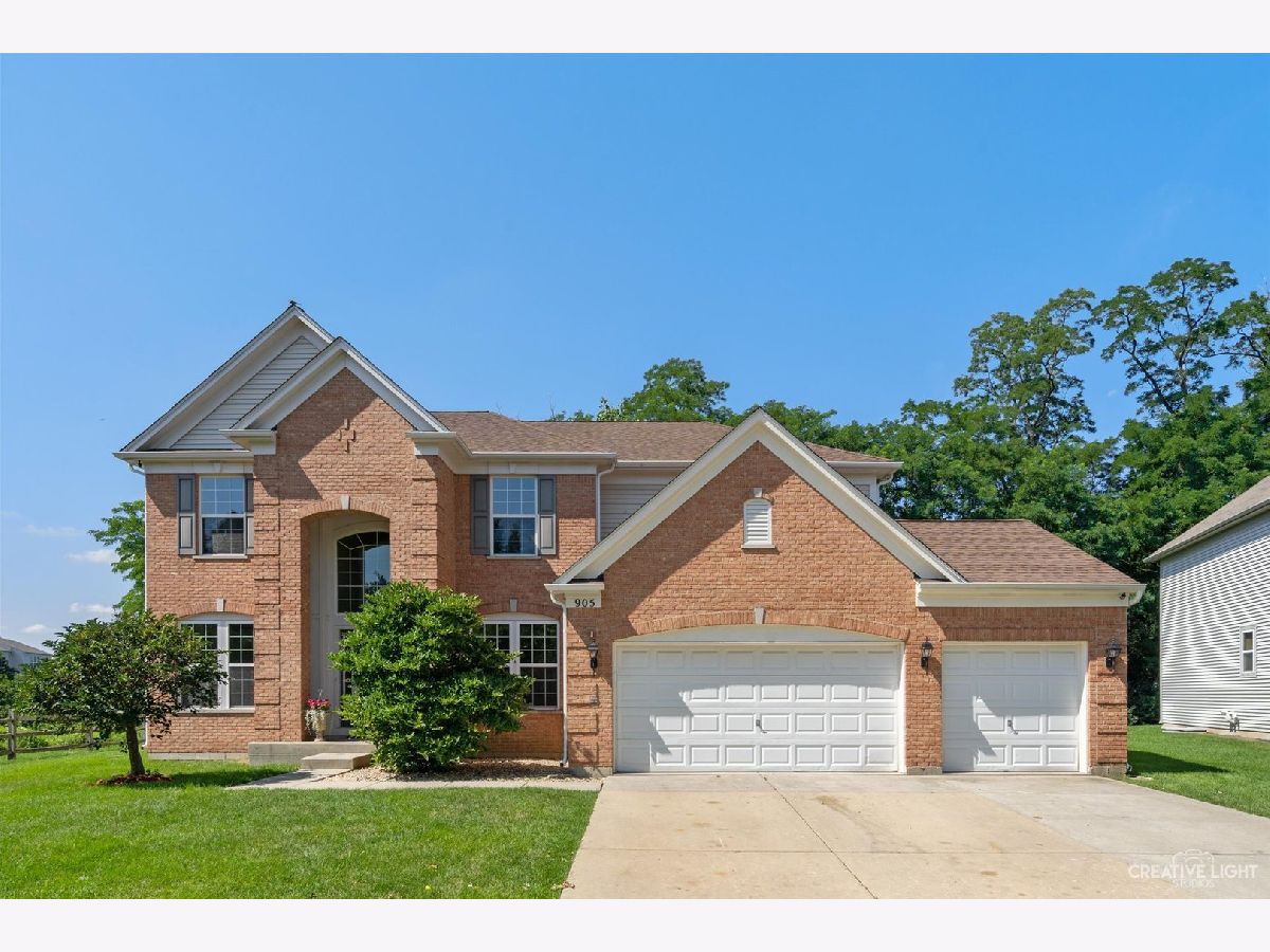 Homes Sold Buckingham Woods Streamwood Illinois, 905 Blue Ridge