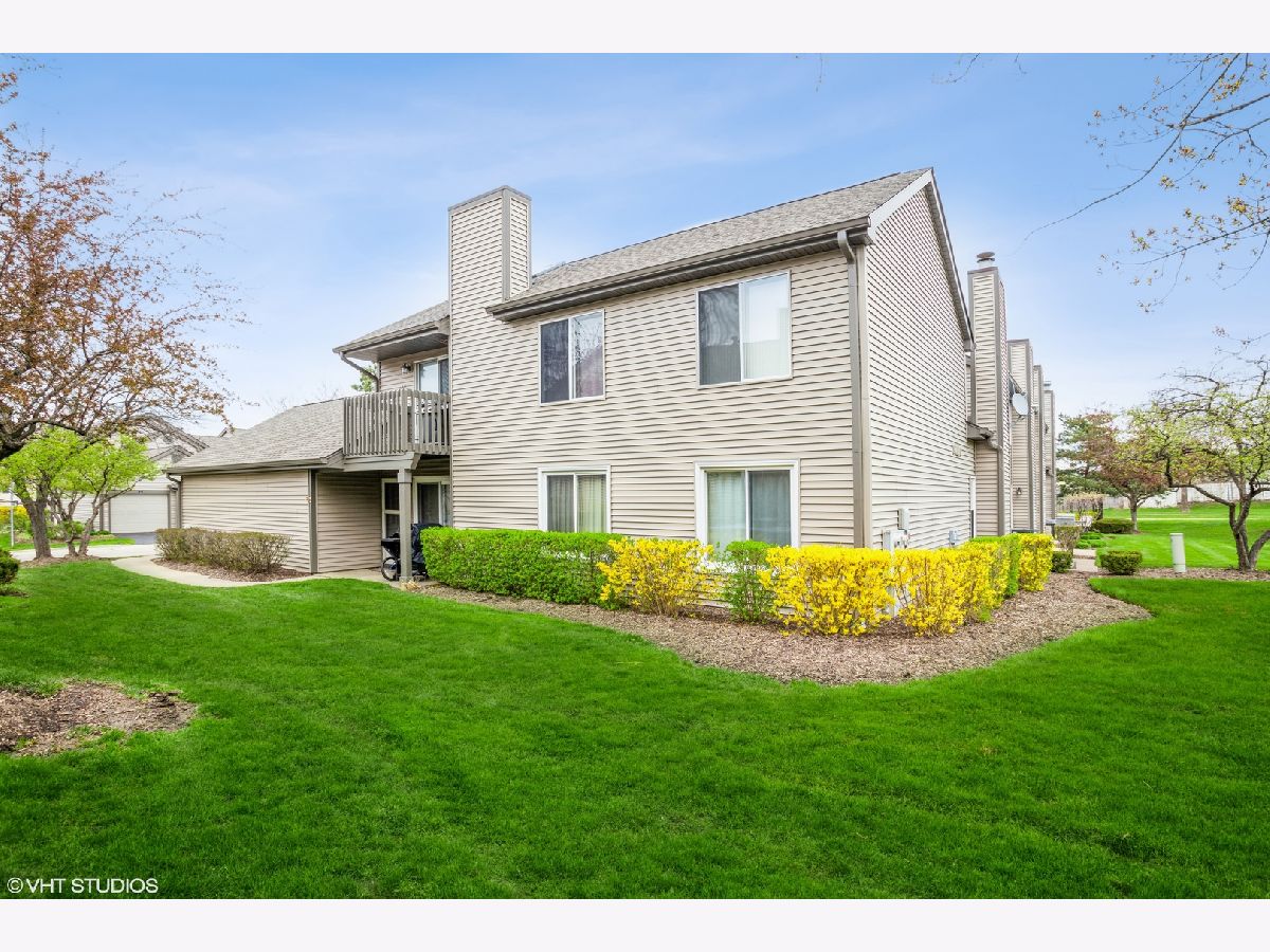 Townhomes & Condos Sold Buttercreek Hoffman Estates Illinois, 329 Grissom