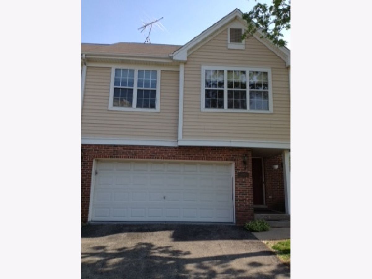 Condos & Townhomes Rented Triumvera Glenview Illinois, 4003 Amalfi