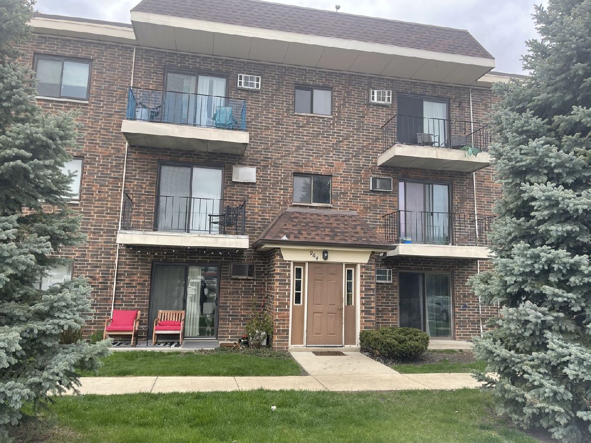 Condominiums Sold Kings Point Condos Addison Illinois, 964 Rohlwing