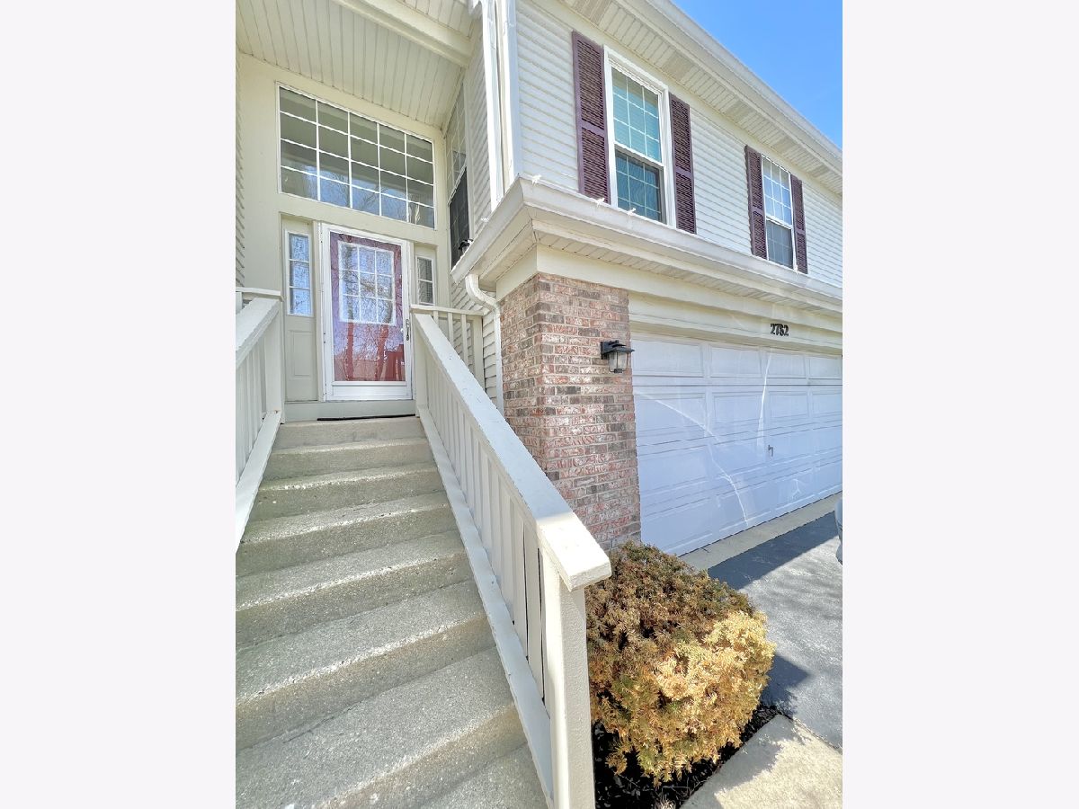 Townhomes & Condos Sold Lost Creek Arlington Heights Illinois, 2782 Cedar Glen