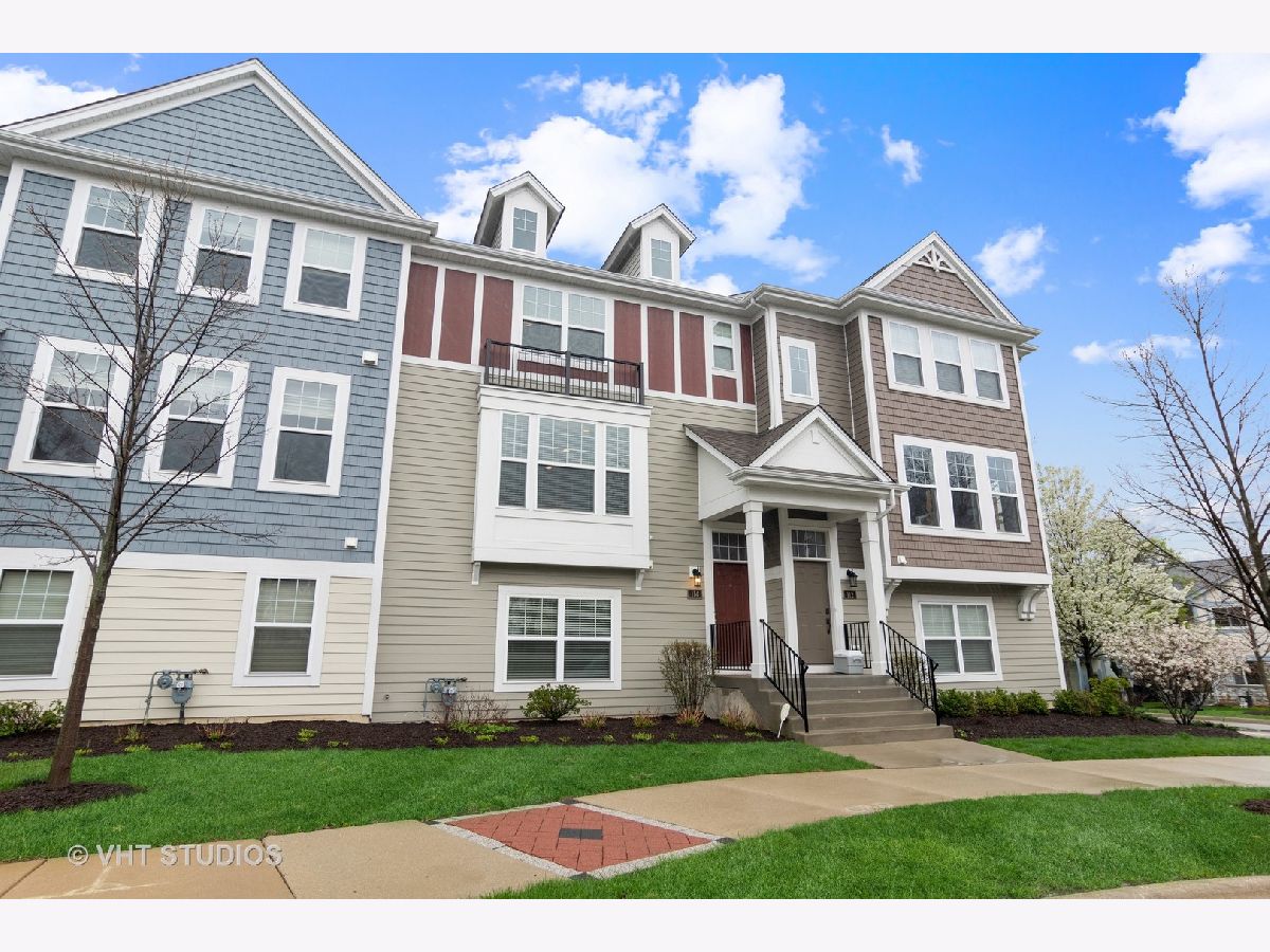 Townhomes & Homes Sold Waterbury Schaumburg Illinois, 114 Waterbury