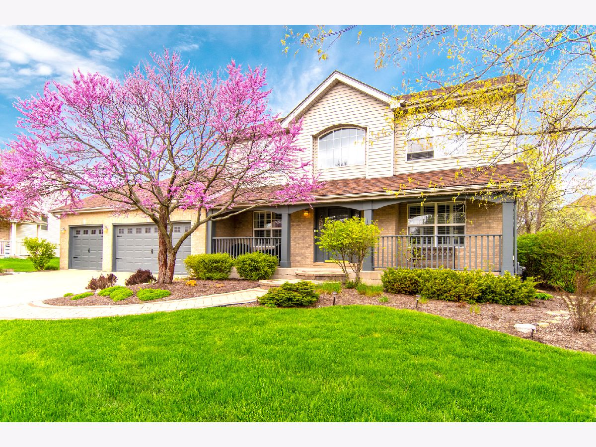 Homes Sold Rollingwood Shorewood Illinois, 1001 Layne