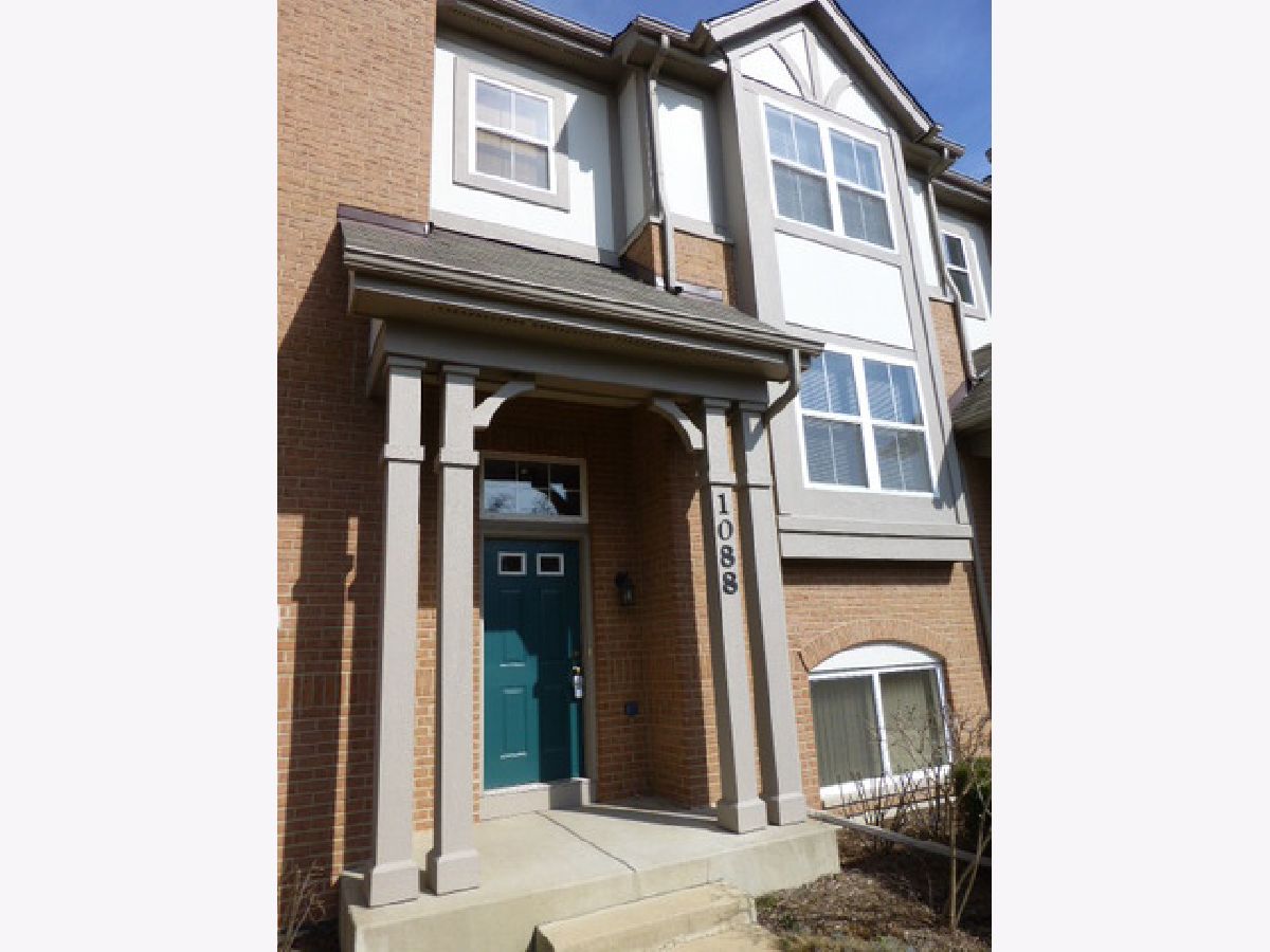 Townhomes Rented Claremont Ridge Palatine Illinois, 1088 Claremont