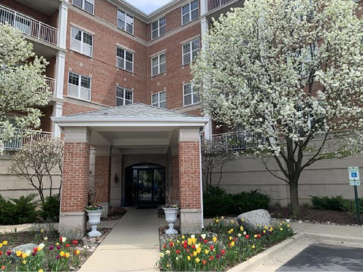 Condominiums Sold Northbrook Pointe Northbrook Illinois, 101 Pointe