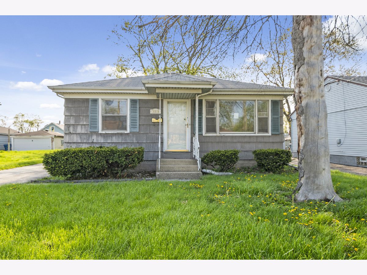 Homes Sold Gowens South Holland Illinois, 16118 Cottage Grove