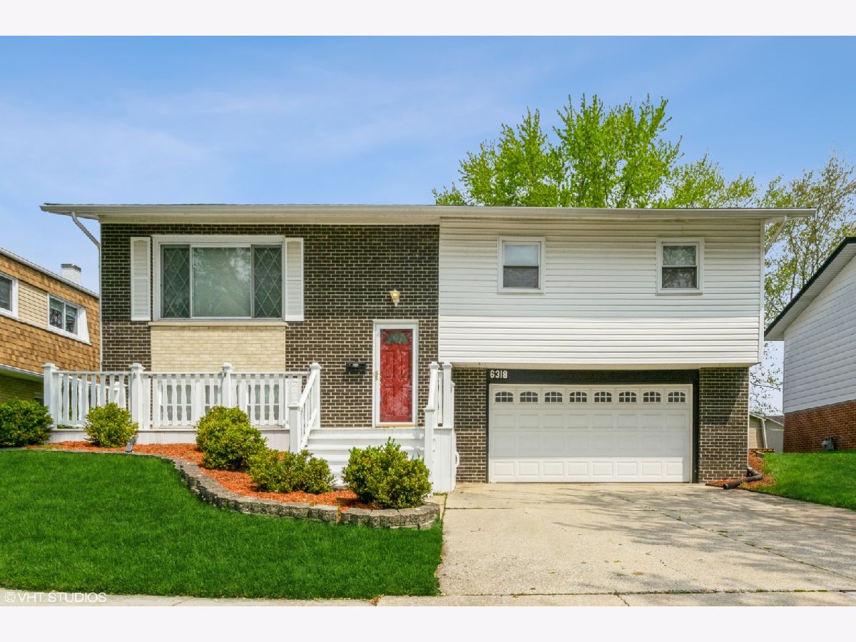 Homes Sold Lancaster Highlands Tinley Park Illinois, 6318 Carlsbad