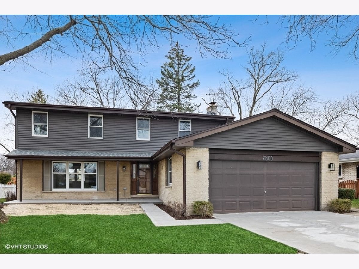 Homes Sold Knottingham Downers Grove Illinois, 7800 Queens