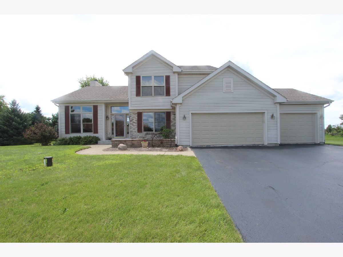 Homes Sold Prairie Meadow Estates Belvidere Illinois, 12884 Wild Prairie Close