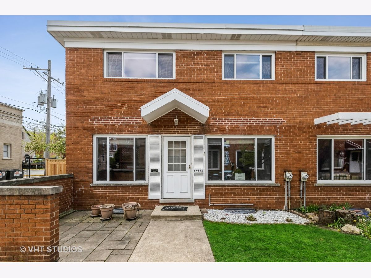 Condos & Townhomes & Homes Sold Ravenswood Chicago Illinois, 4455 Hermitage