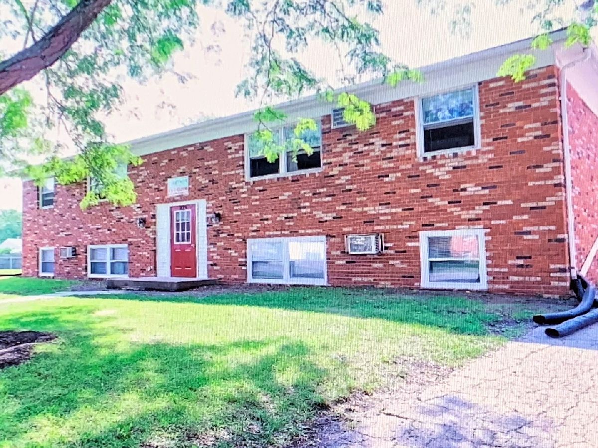 Condos & Townhomes & Homes Sold College Park Normal Illinois, 103 College Park