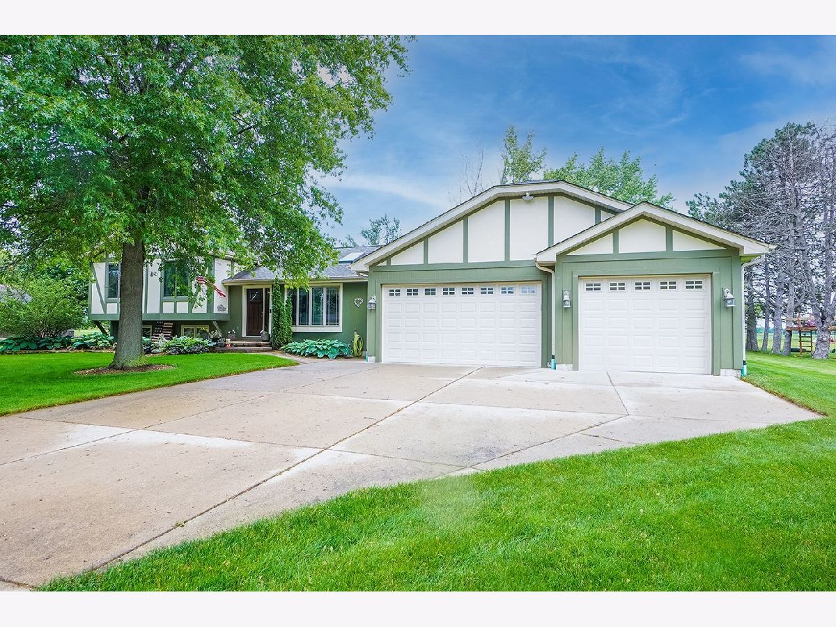 Homes Sold Plank Road Estates Hampshire Illinois, 42W600 Hummingbird