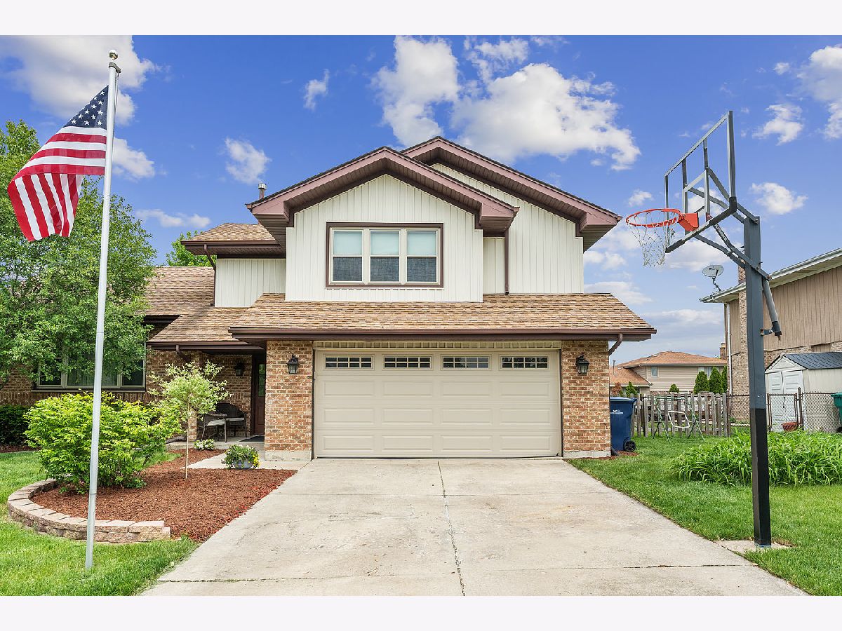 Homes & Townhomes Sold Park Hill Orland Park Illinois, 9030 Merion