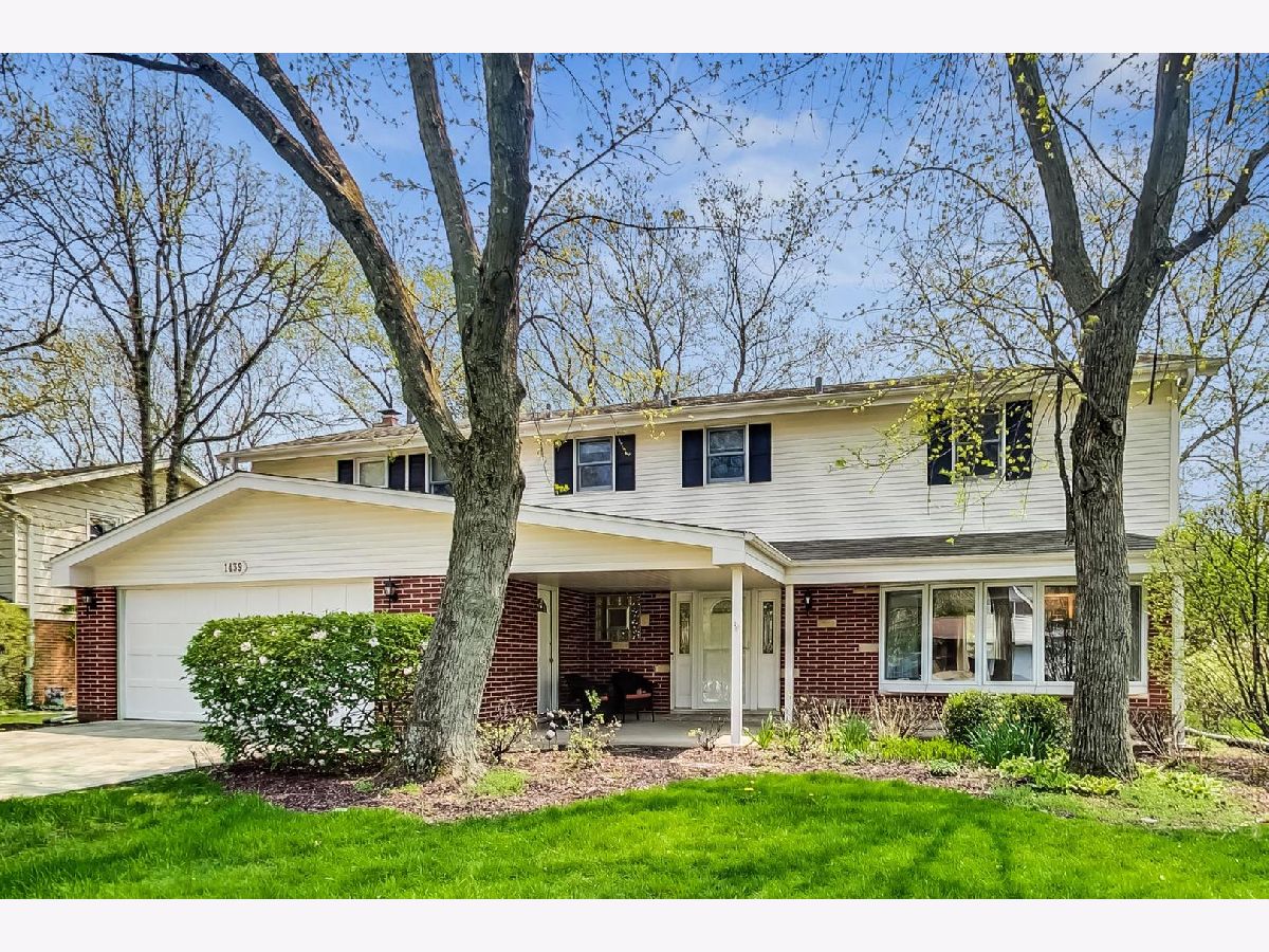 Homes Sold Woodland Grove Glenview Illinois, 1439 Crown
