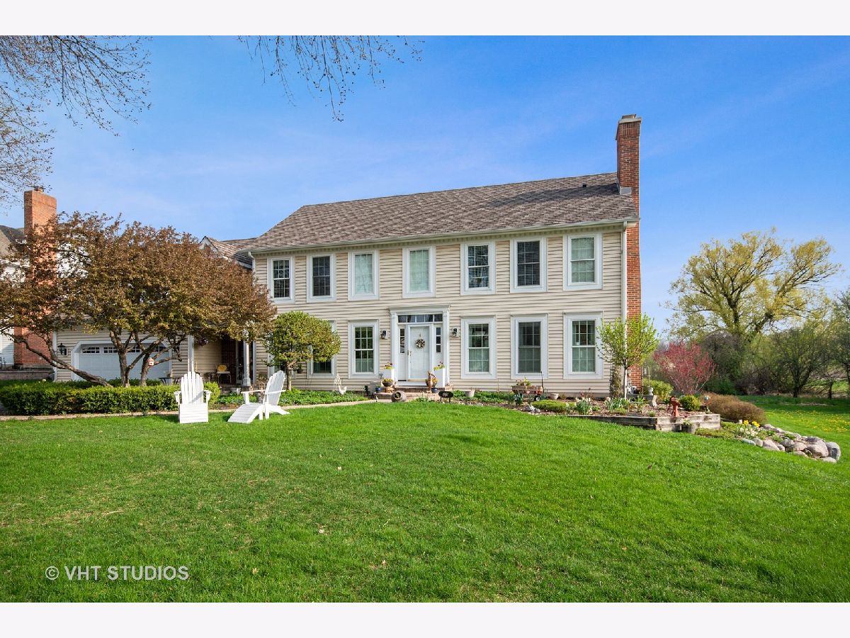 Homes Sold Flint Creek Barrington Illinois, 687 Bent Ridge