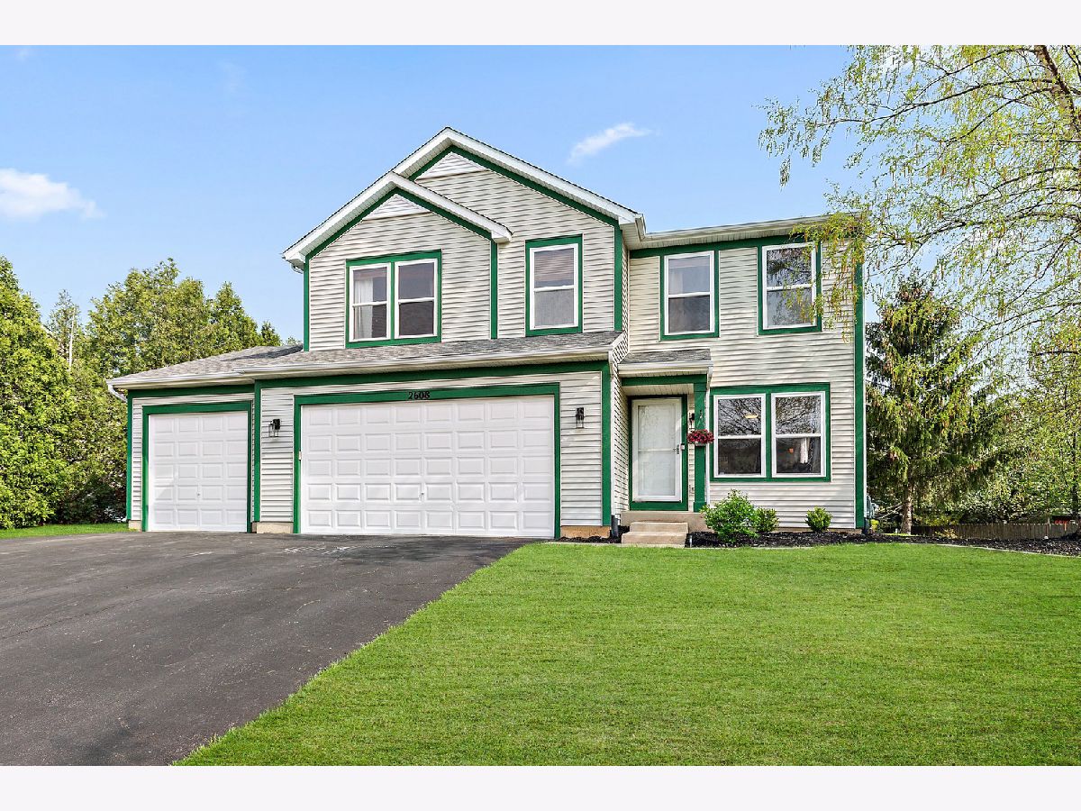 Homes Sold Riverside Hollow Mchenry Illinois, 2608 Arbor