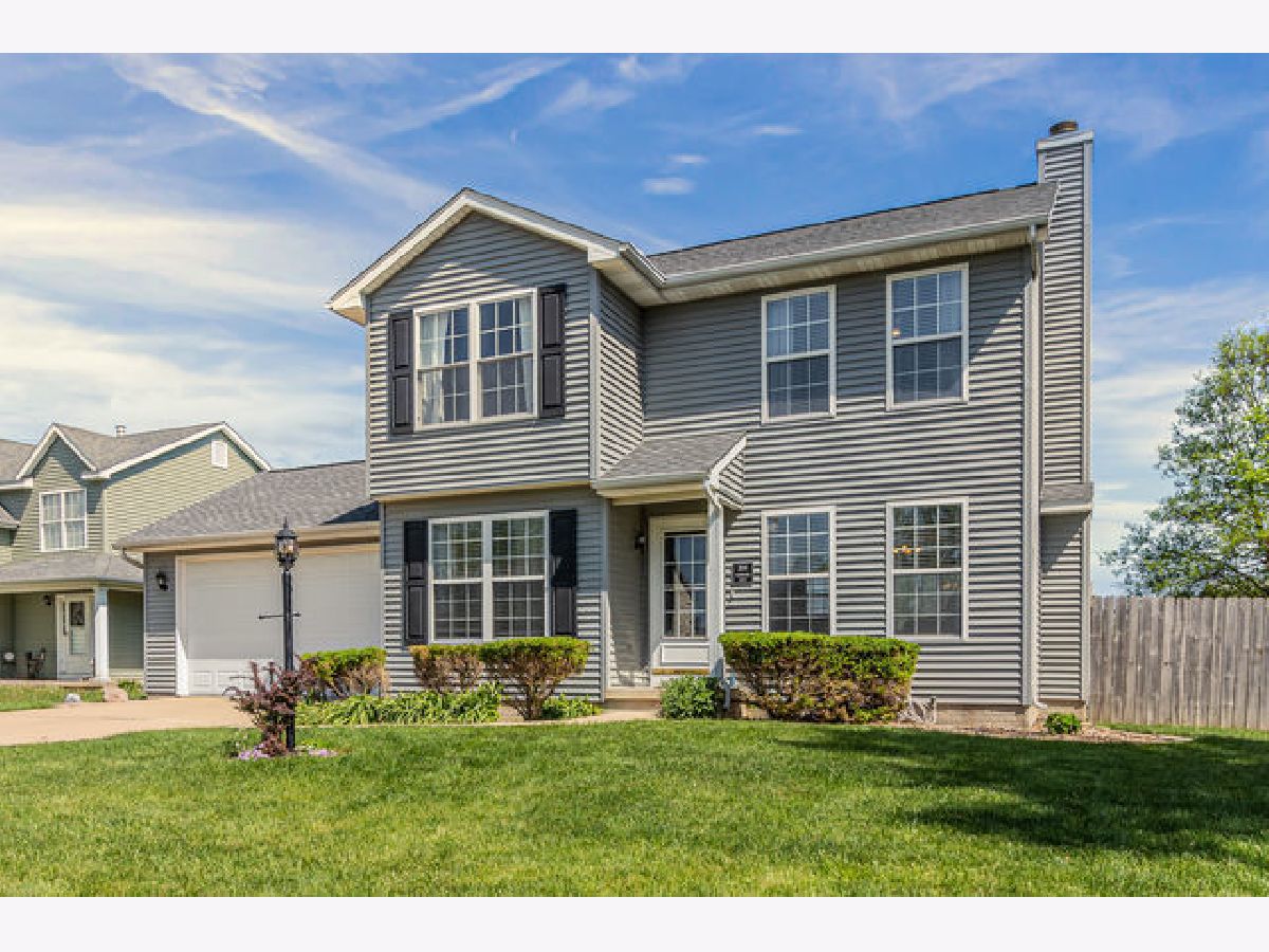 Condos & Townhomes & Homes Sold Windstone Tolono Illinois, 308 Windstone