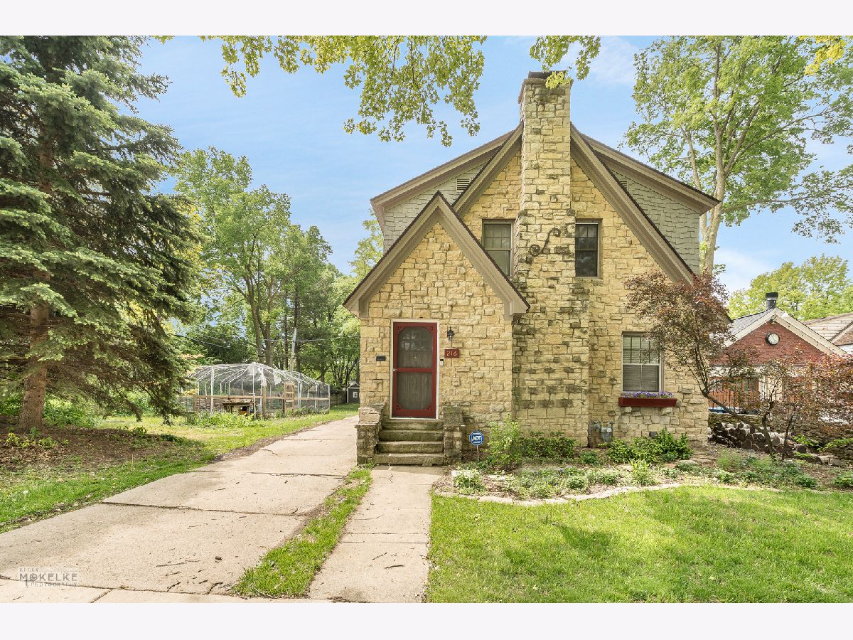 Homes Sold Riddle Highlands Aurora Illinois, 216 Lawndale