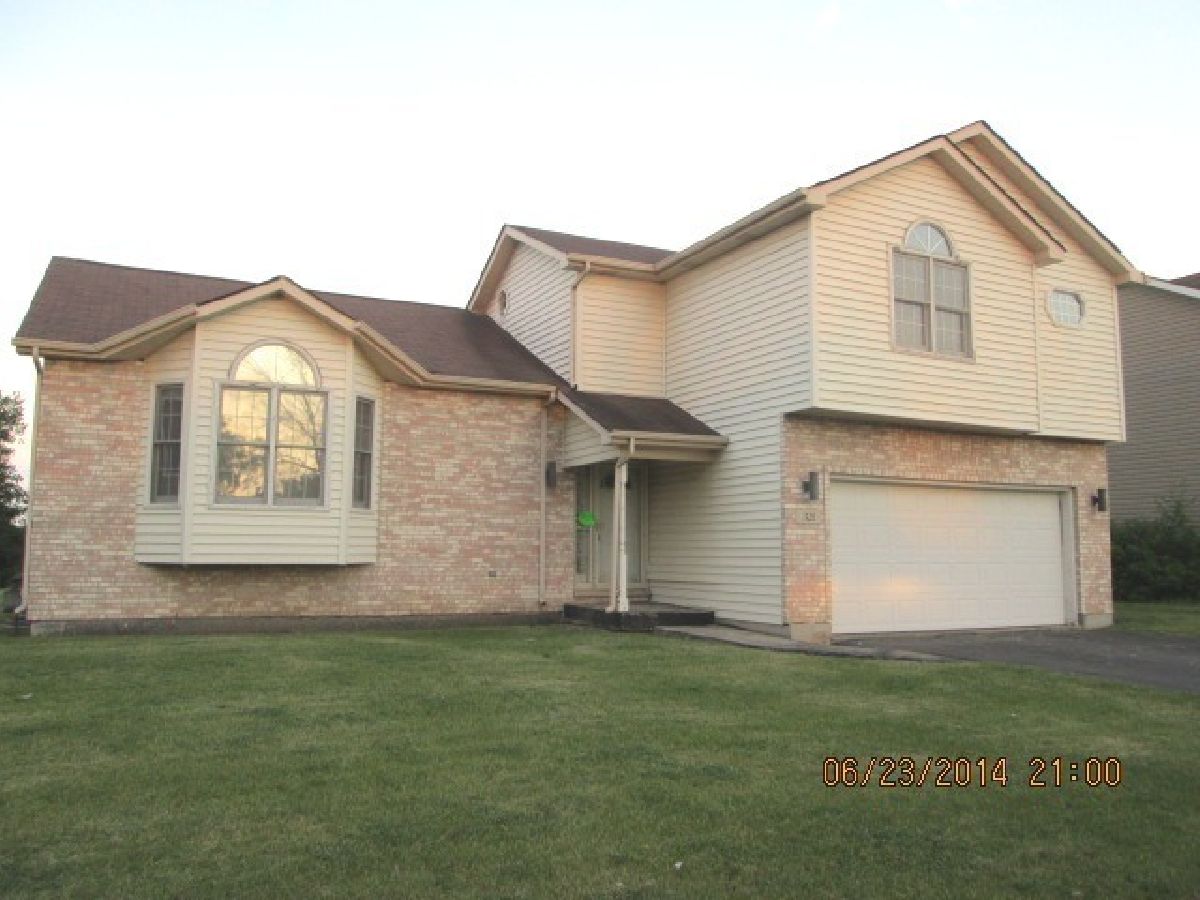 Homes & Townhomes & Condos Rented Creekside Matteson Illinois, 321 Central