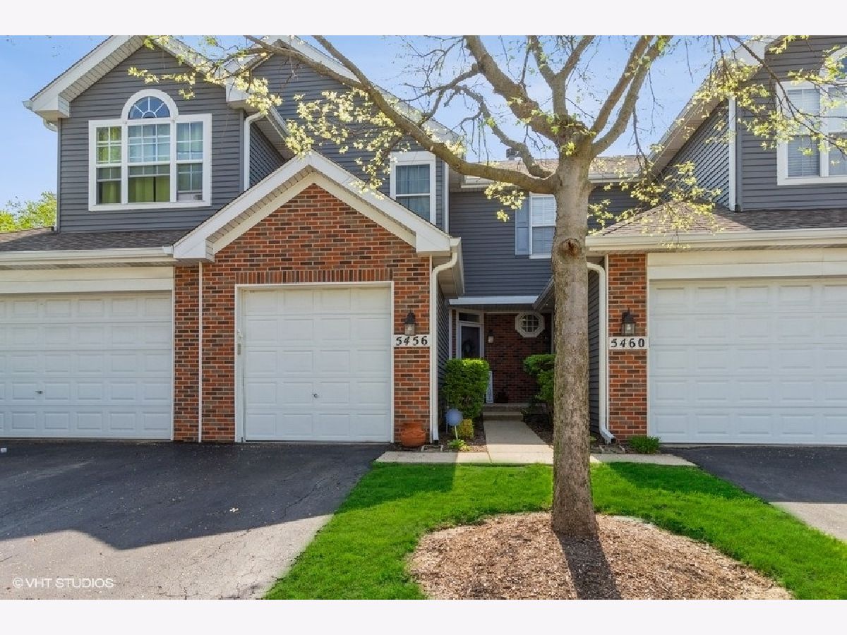 Townhomes Sold Elizabeth Place Rolling Meadows Illinois, 5456 Mayflower