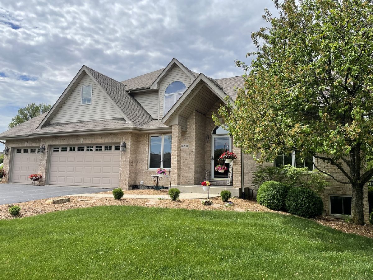 Homes & Condos & Townhomes Sold Broken Arrow Long Bow Lockport Illinois, 16511 Tuscarora