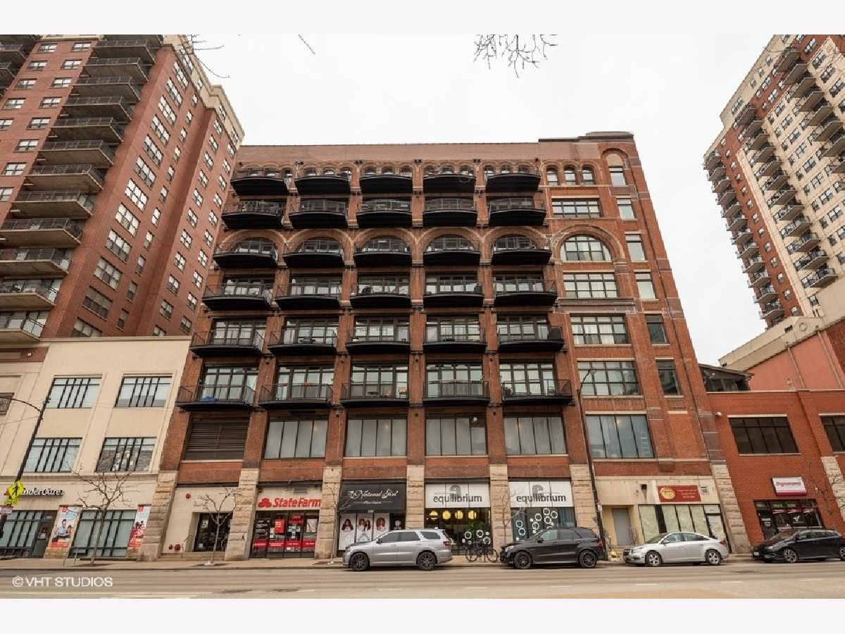 Condominiums Rented 15th Street Lofts Chicago Illinois, 1503 State