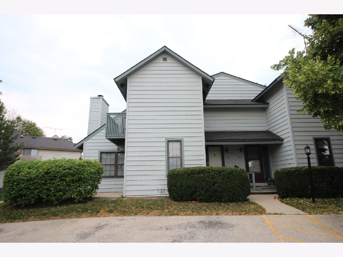 Heather Ridge Gurnee IL, Townhomes & Condos & Homes For Sale & For Rent