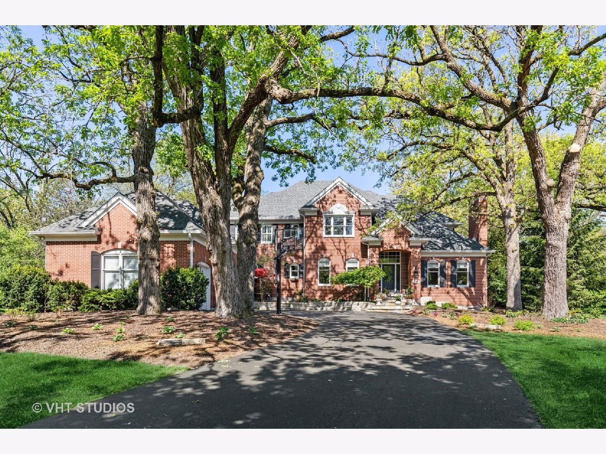 Homes Sold Chateaux Bourne Barrington Illinois, 571 Chateaux Bourne