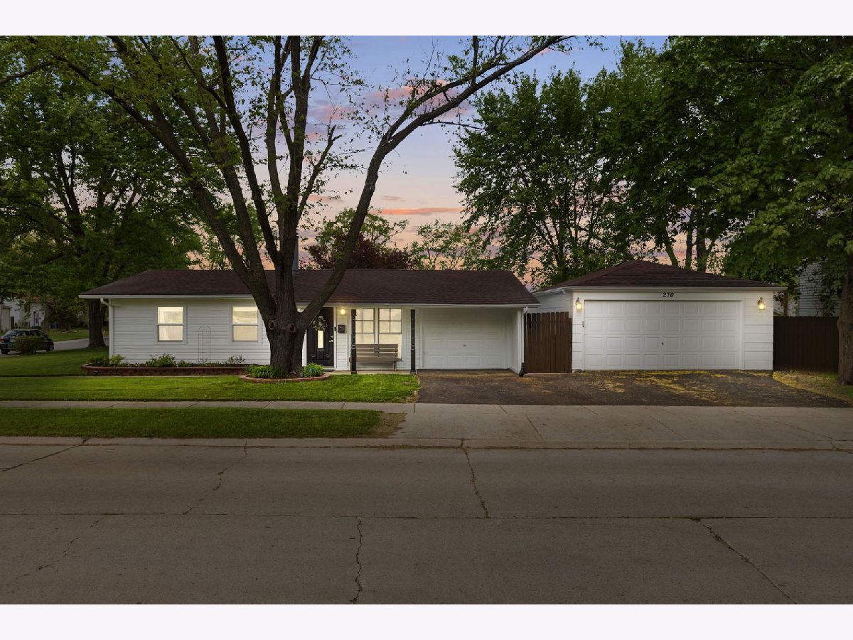 Homes Sold Lincolnwood Manor Carpentersville Illinois, 270 Rivers View
