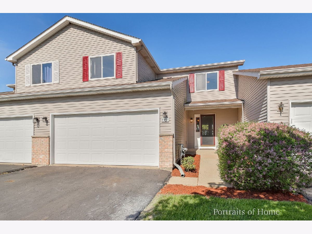 Townhomes & Homes Sold Illowa Farms Somonauk Illinois, 235 Rollin