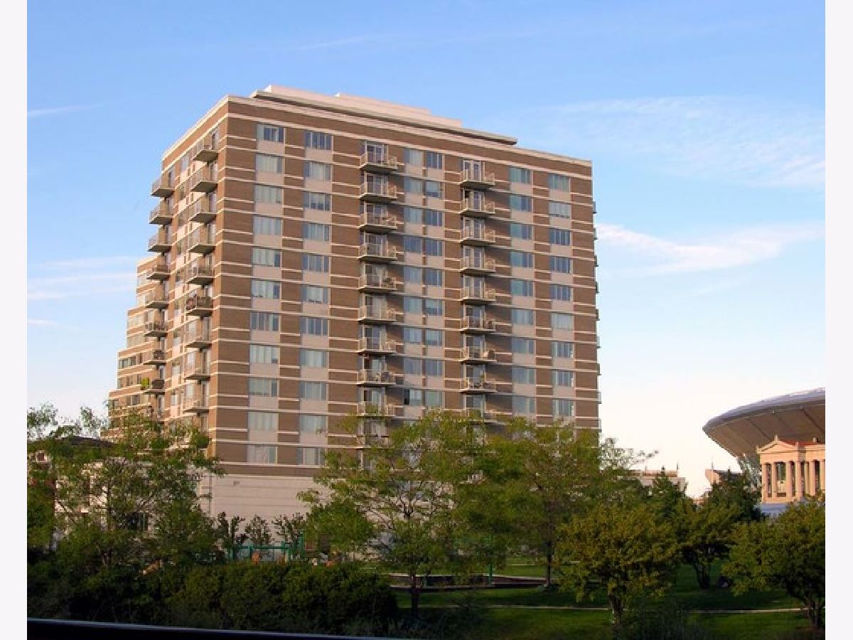 Townhomes Rented Prairie House At Central Station Chicago Illinois, 1515 Prairie