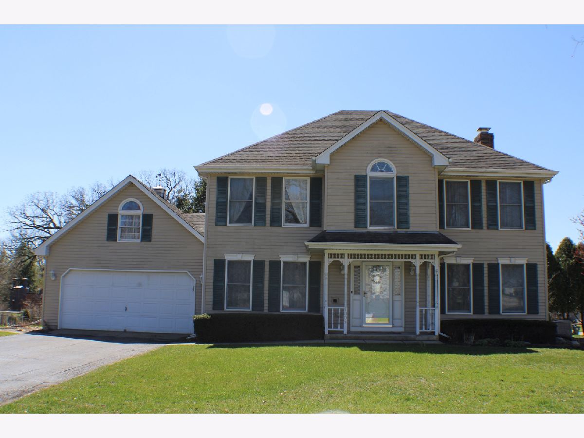 Homes Sold Alta Vista Algonquin Illinois, 1005 Helen
