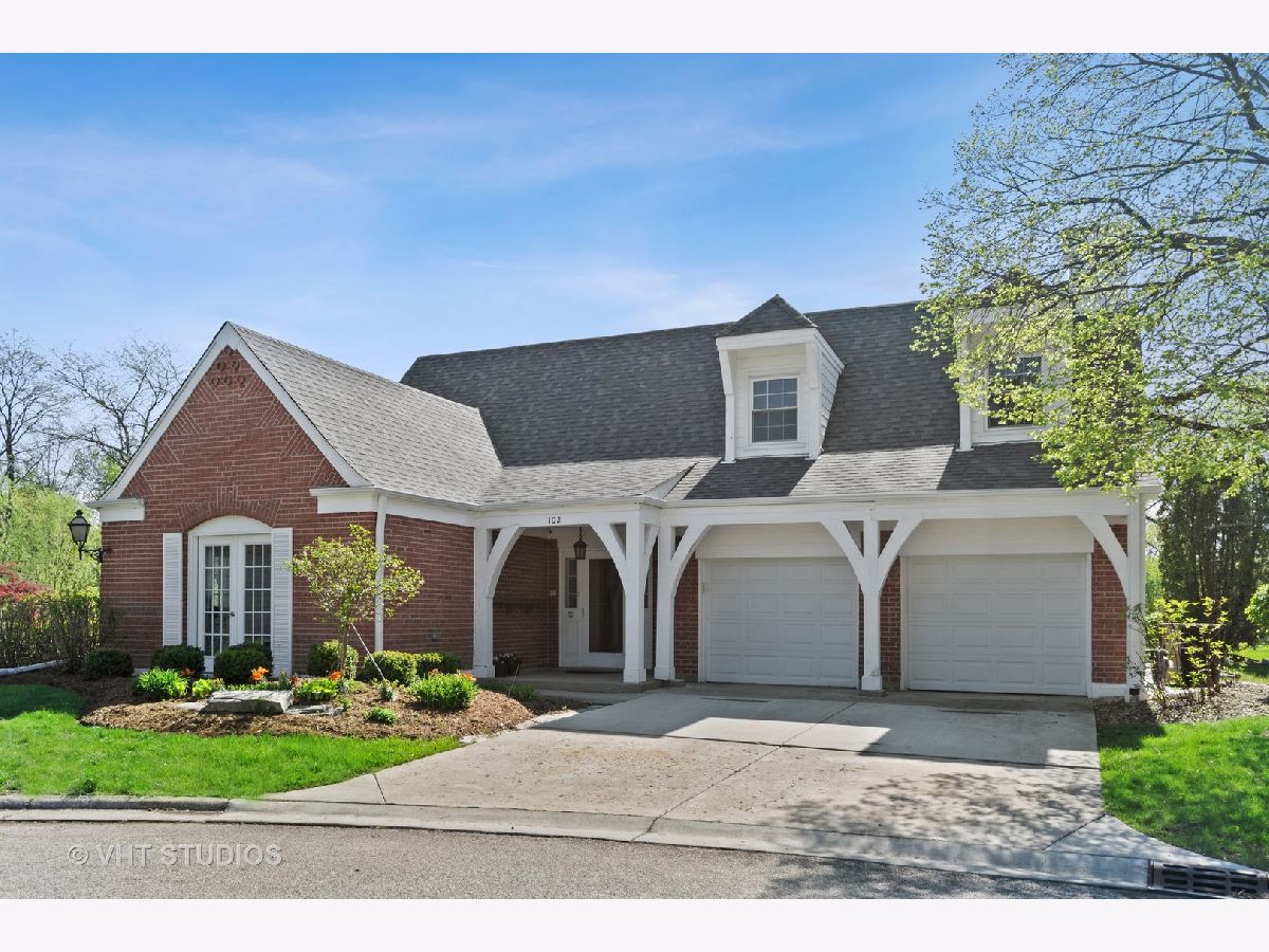 Rivershire Lincolnshire IL, Homes & Condos & Townhomes For Sale & For