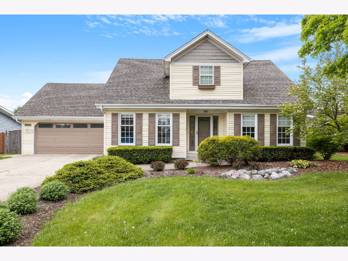 Homes Sold Country West Shorewood Illinois, 1117 Country