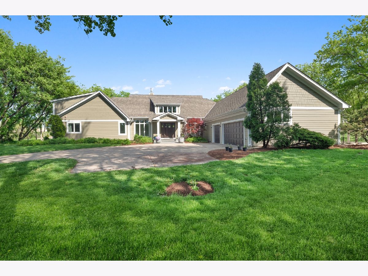 Homes Sold Greenbrier Libertyville Illinois, 415 Fox Run