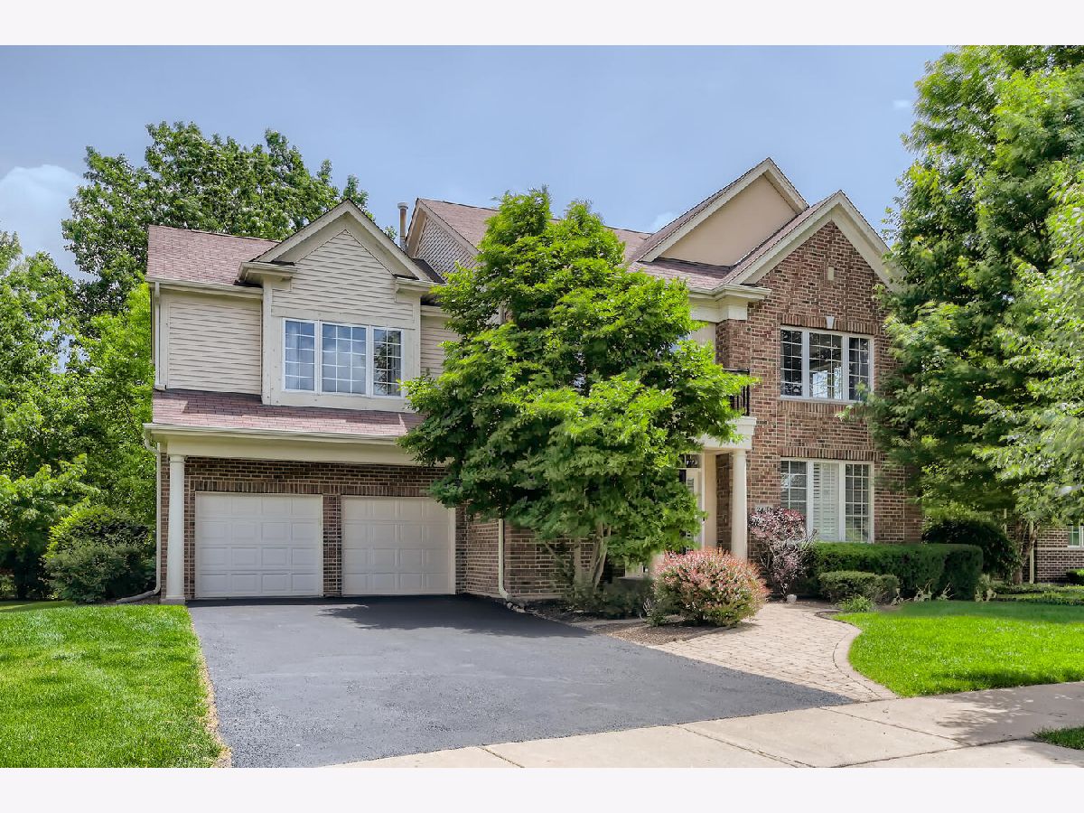 Townhomes & Homes Sold Waterbury Place Buffalo Grove Illinois, 2481 Overview