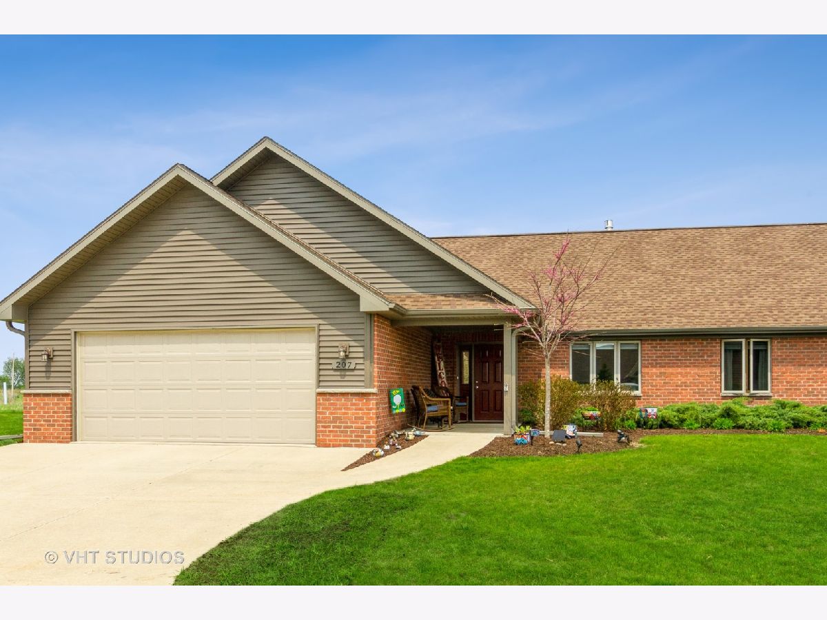  Sold Walworth Wisconsin, 207 Windmill