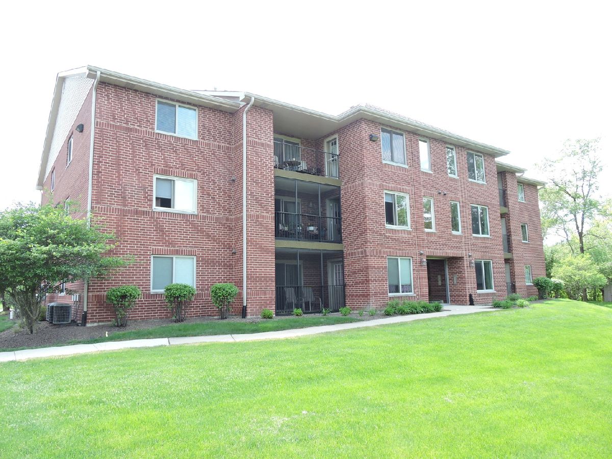Homes & Townhomes & Condos Sold Heritage Estates Orland Park Illinois, 7010 Heritage