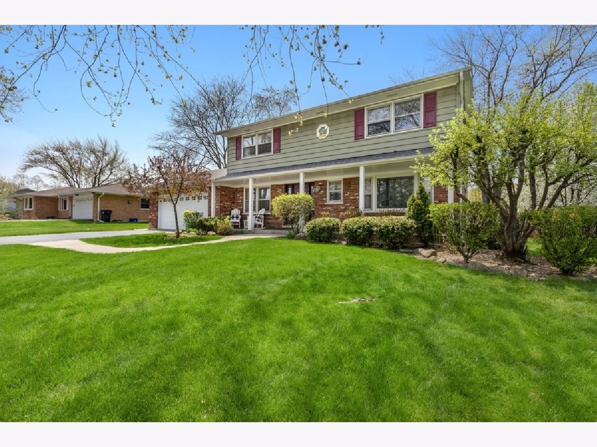 Homes Sold Countryside Manor Libertyville Illinois, 15149 Clover