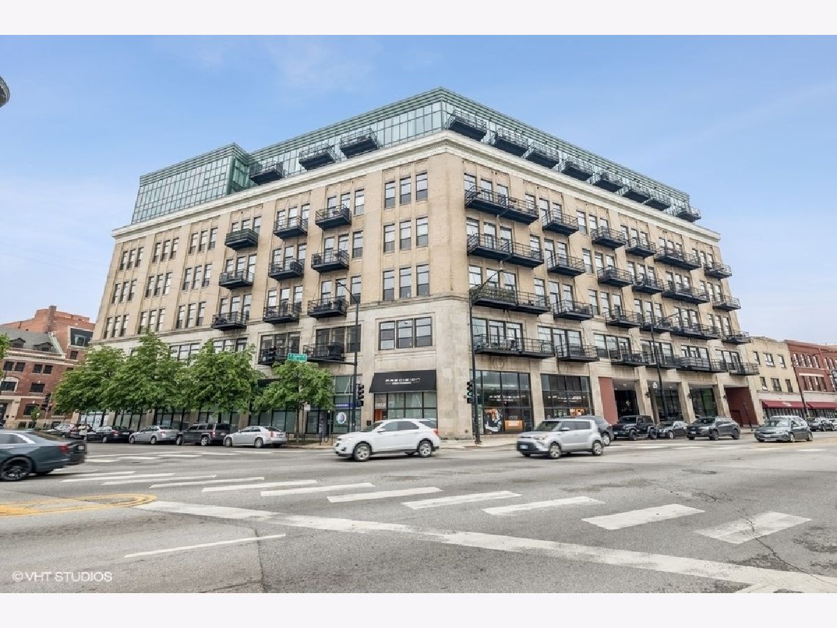 Condominiums Sold Paramount Lofts Chicago Illinois, 1645 Ogden